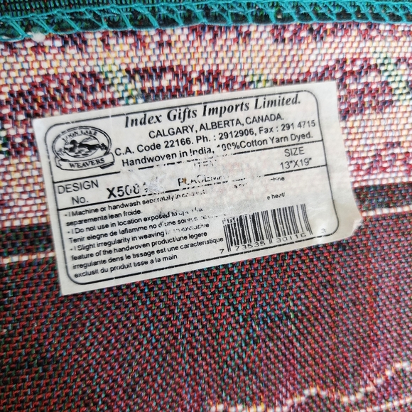 Loon Lake Weavers Christmas Placemats - Set of 7 Christmas Tree Print - Picture 5 of 6